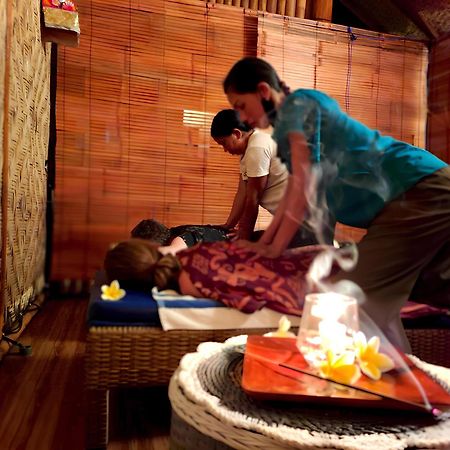 Meket Bungalows Toyapakeh Luaran gambar