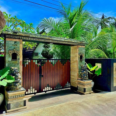 Meket Bungalows Toyapakeh Luaran gambar