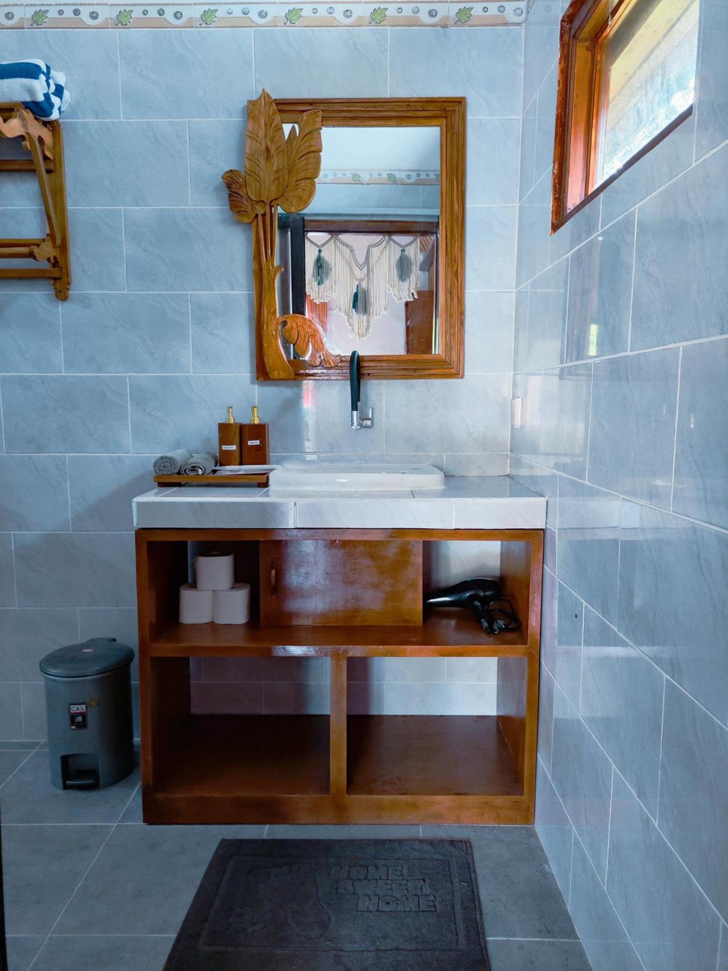 Meket Bungalows Toyapakeh Luaran gambar