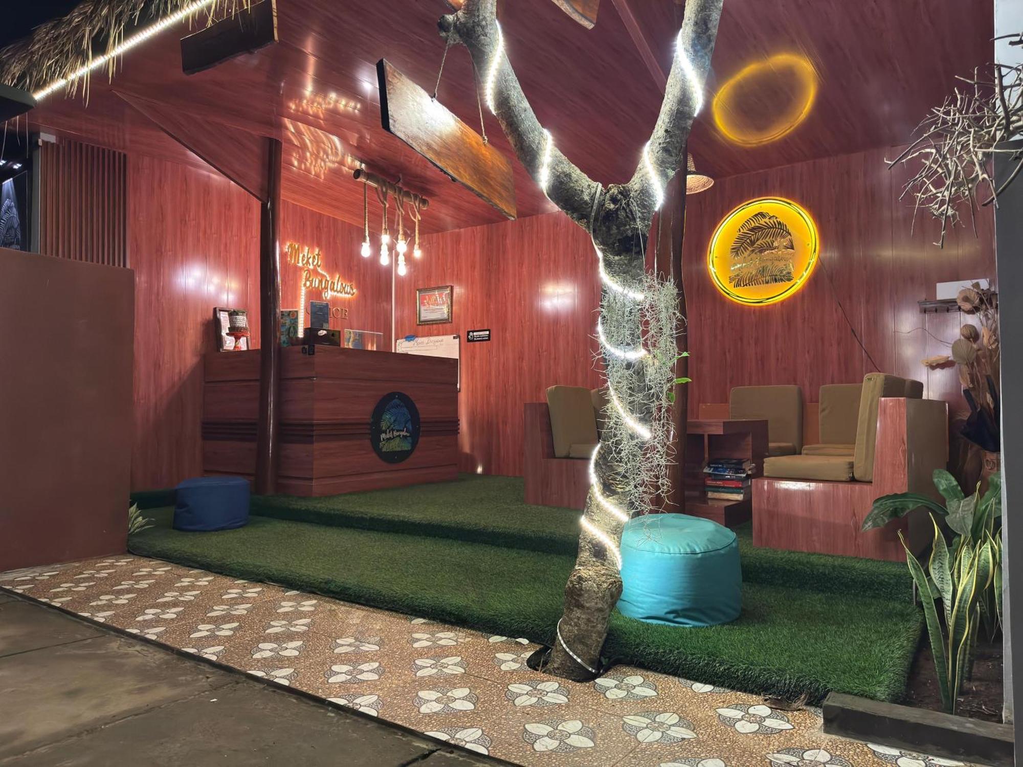 Meket Bungalows Toyapakeh Luaran gambar