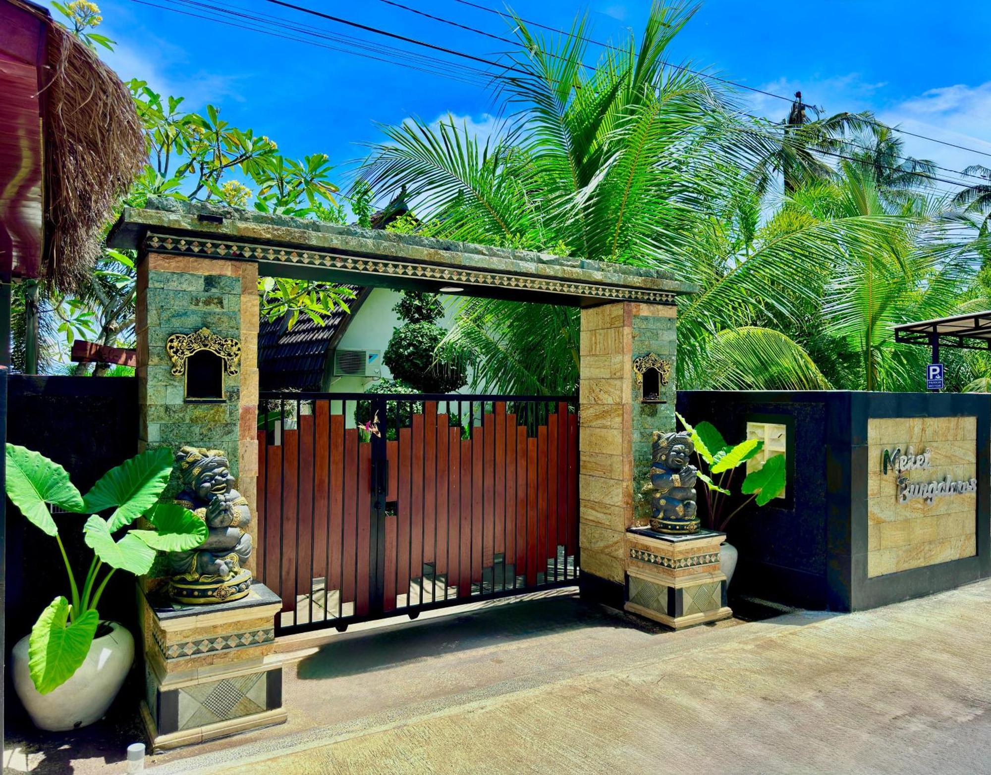 Meket Bungalows Toyapakeh Luaran gambar