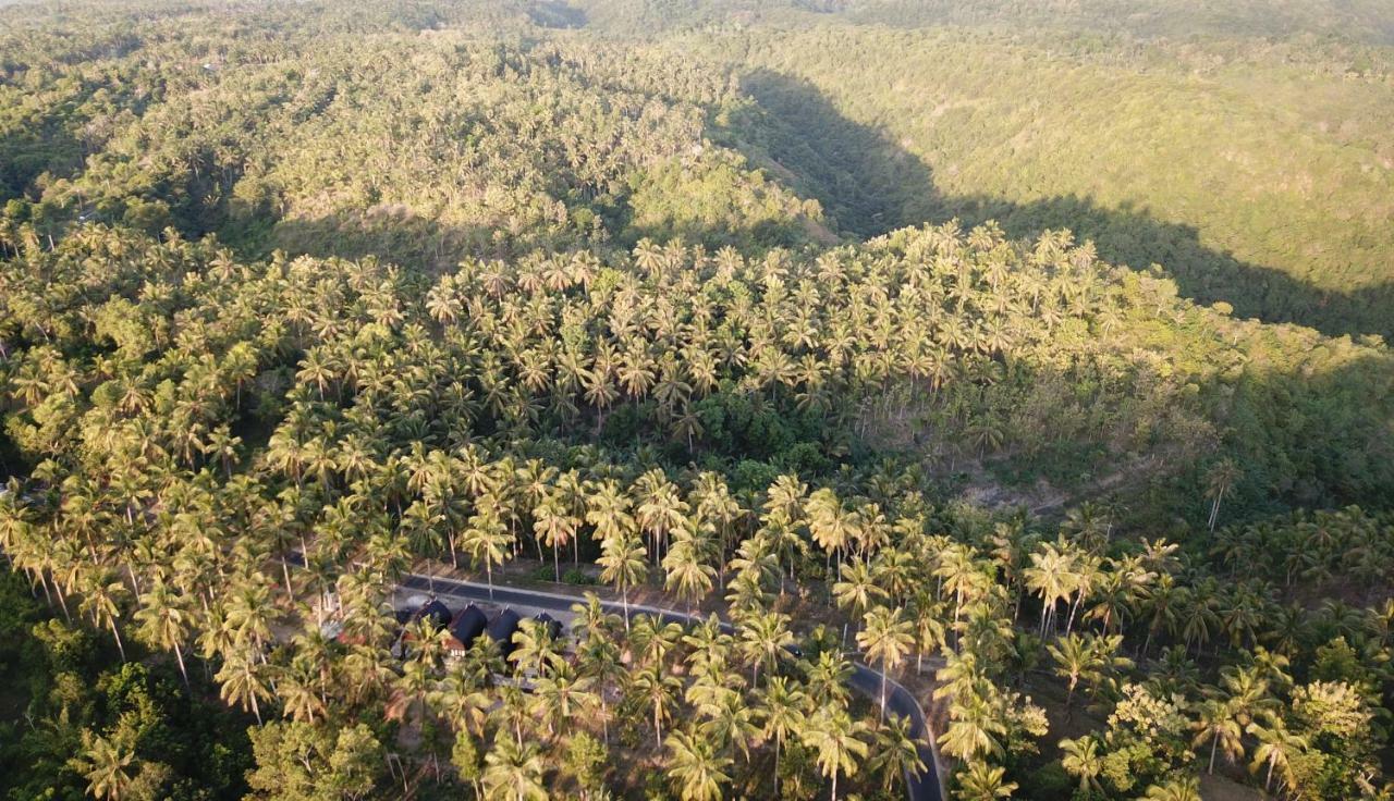 Meket Bungalows Toyapakeh Luaran gambar