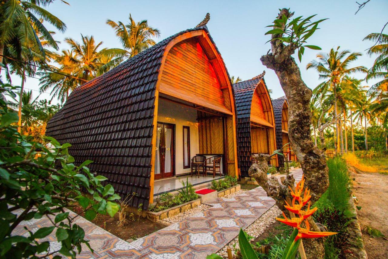 Meket Bungalows Toyapakeh Luaran gambar
